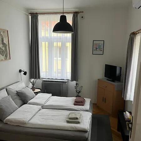 Mecsek Haz Apartment Pécs Exterior photo